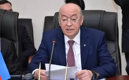 AAAF Parkdakı qalmaqallı obyektin sahibi nazirin qohumu imiş...