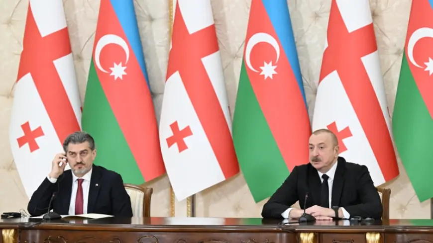 Prezidentlər mətbuata bəyanatla çıxış etdi