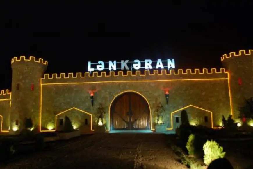 Lənkəranda bələdiyyə sədri fermerlərin işləməsinə imkan vermir (VİDEO)